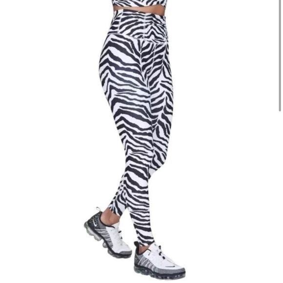 Year Of Ours Sophia Zebra Print High Rise Leggings sz L - Picture 1 of 10
